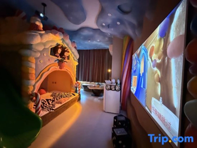 2 Bedrooms Suite