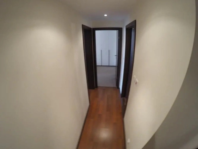 Apartment with garden view