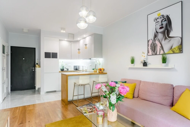 3 Bedrooms Apartment with balcony