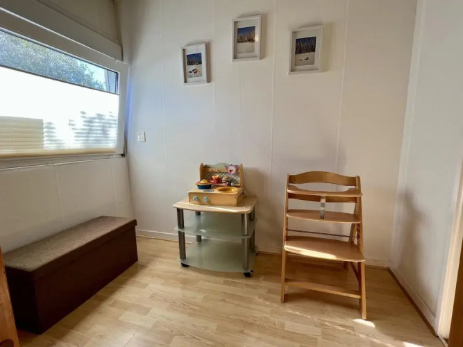 Spacious Bungalow With Garden in Park Eureka
