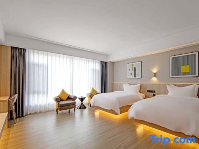 Premier Twin room