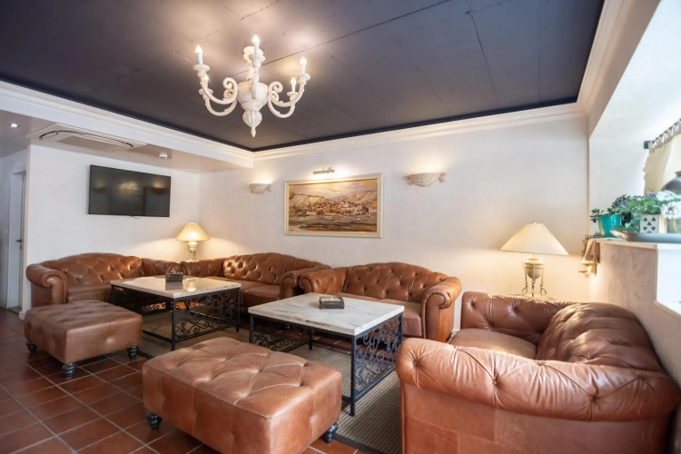 Hotel Antik