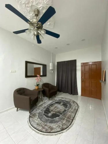 De Amija Homestay