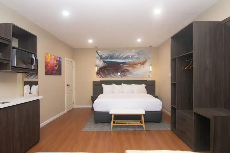Tstays Smart Hotel