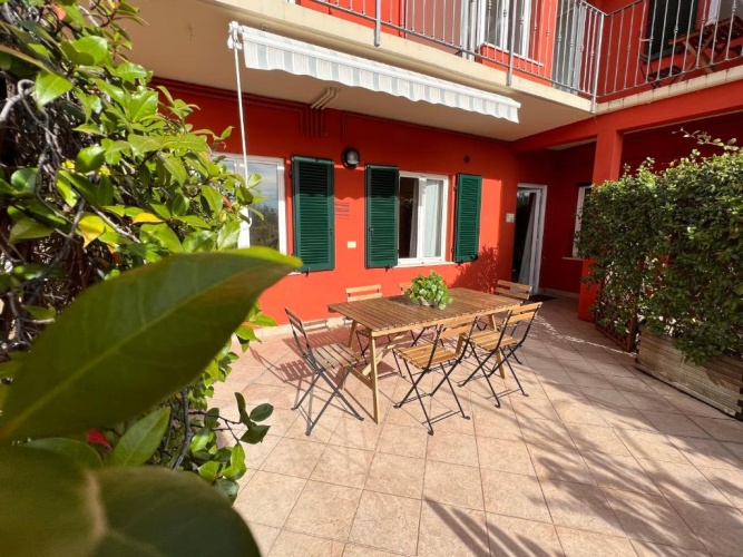 1 Bedroom Family Apartment with garden view