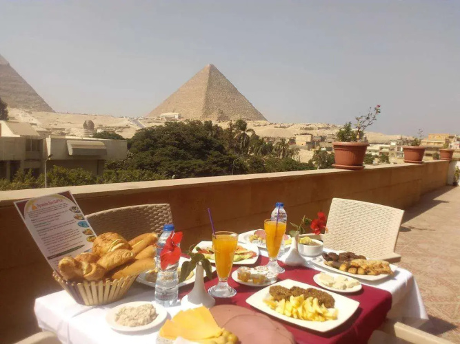 Pyramids Sun Capital