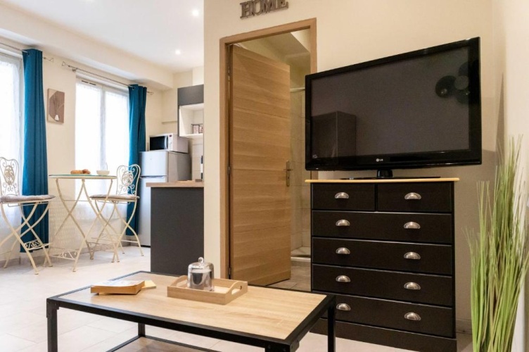 1 Bedroom Double Apartment