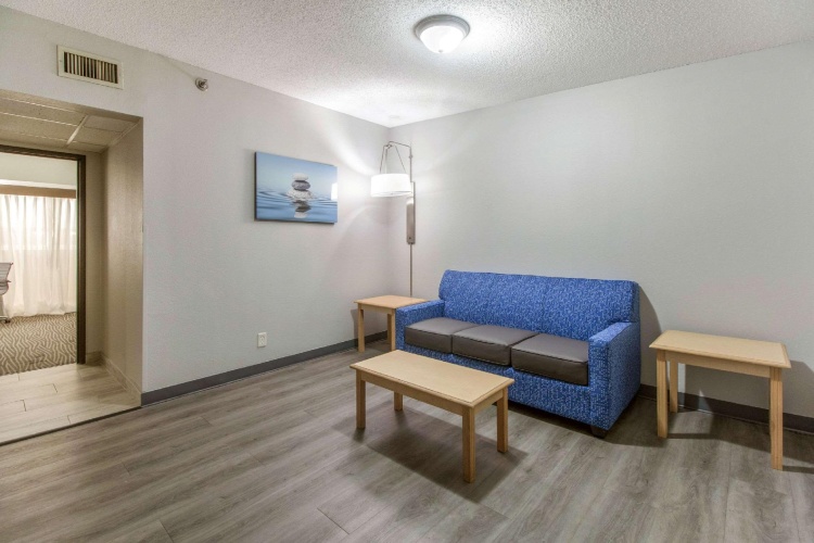 Double Suite