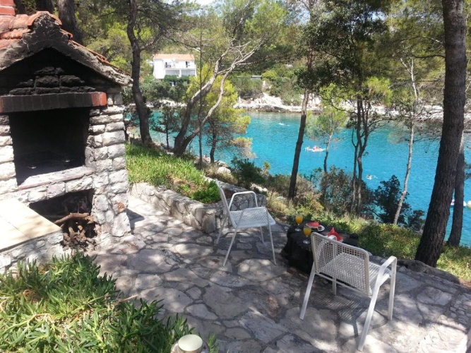 2 Bedrooms Apartment with sea view
