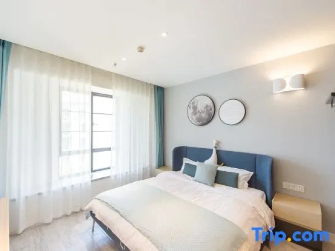 2 Bedrooms Suite with garden view