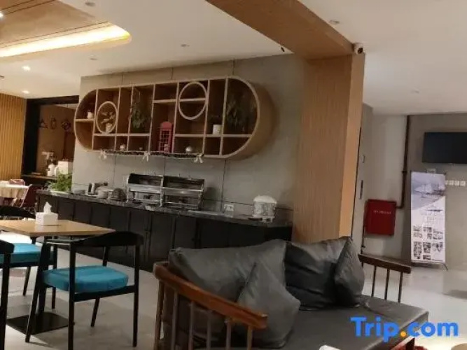 M Hotel Medan