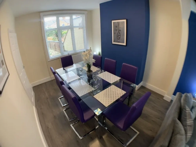 Premier room