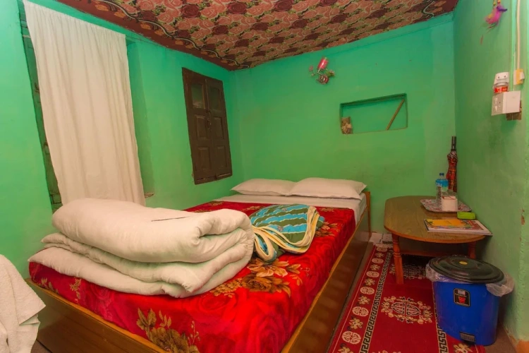 Economy Double room with view