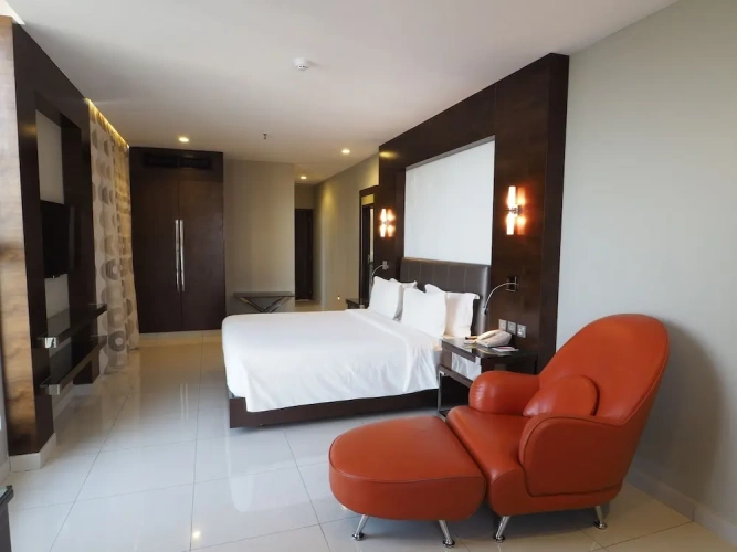 Deluxe Double Suite with balcony and with sea view