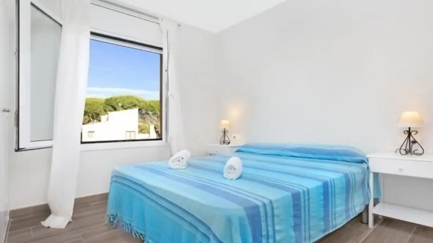 2 Bedrooms Apartment with balcony