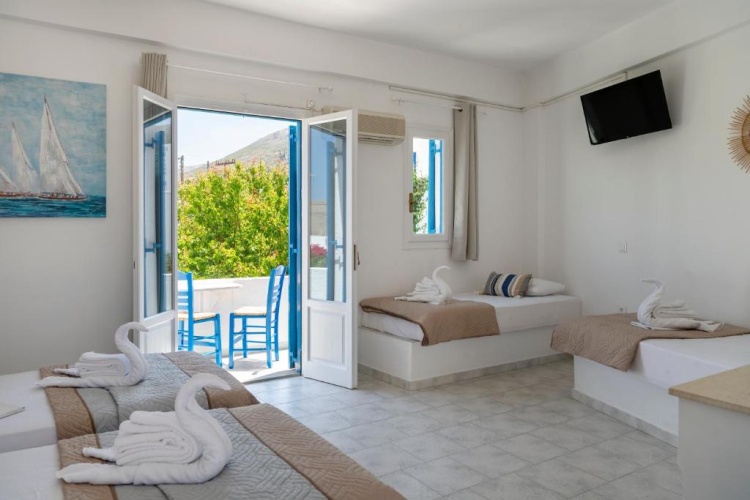 Standard Quadruple room