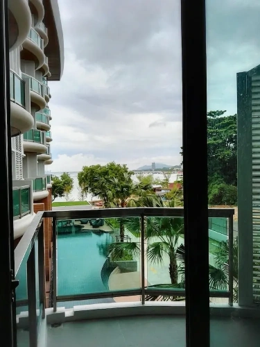 Suite with balcony