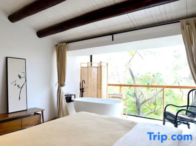 6 Bedrooms Standard room