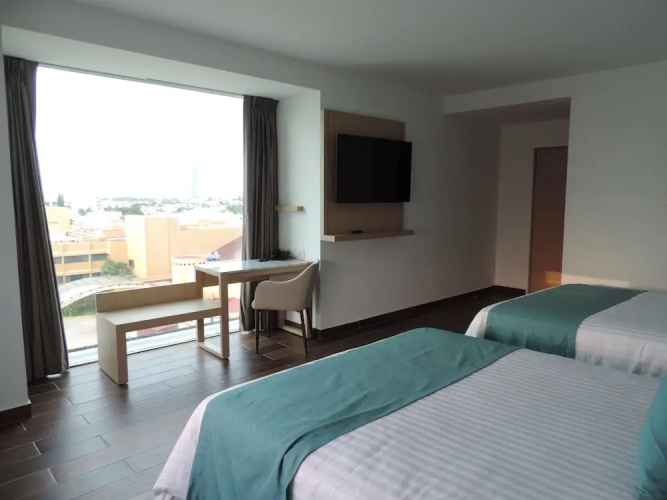 Hotel Plaza Sol