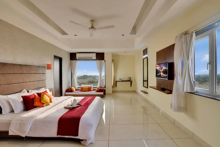 Goverdhan Greens Resort Dwarka