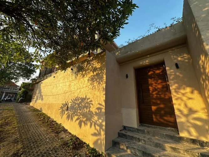 3 Bedrooms Villa