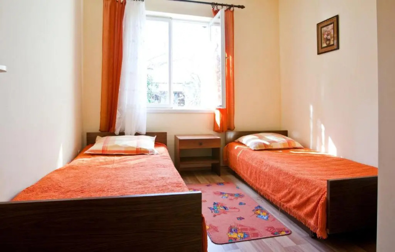 Apartments Sanda - 10 M from the beach