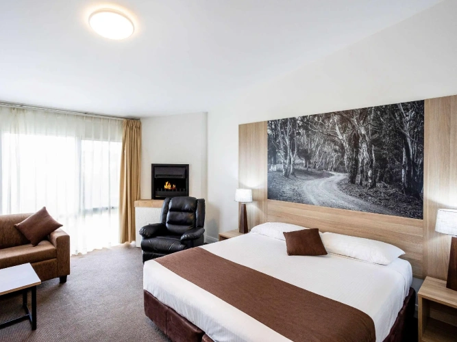 Deluxe Double Suite