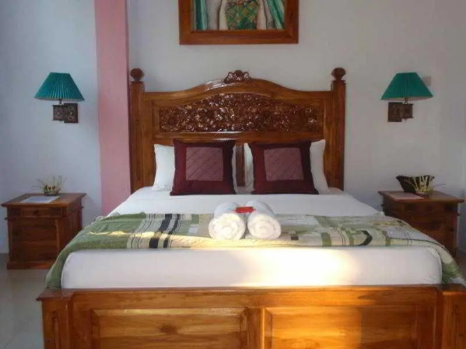 Sudaji Guest House