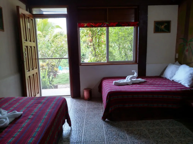 Zapote Tree Inn