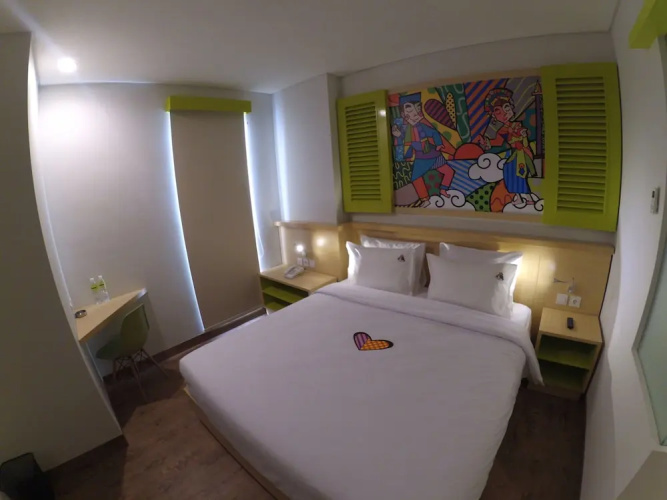 MaxoneHotel at Kramat