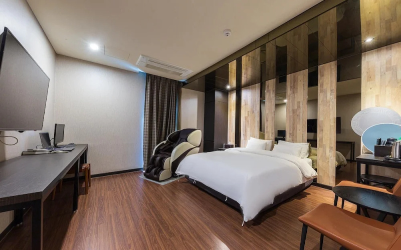 Yesan Jaja Hotel