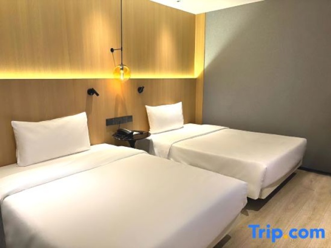 Luxury Twin room