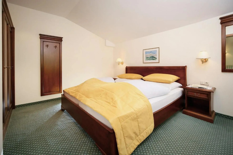 Hotel Kristall