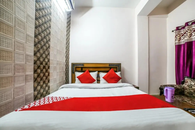Hotel Kalindi by OYO Rooms