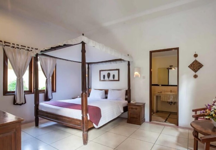 3 Bedrooms Villa