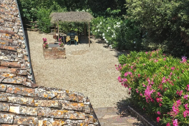2 Bedrooms Deluxe Apartment with garden view