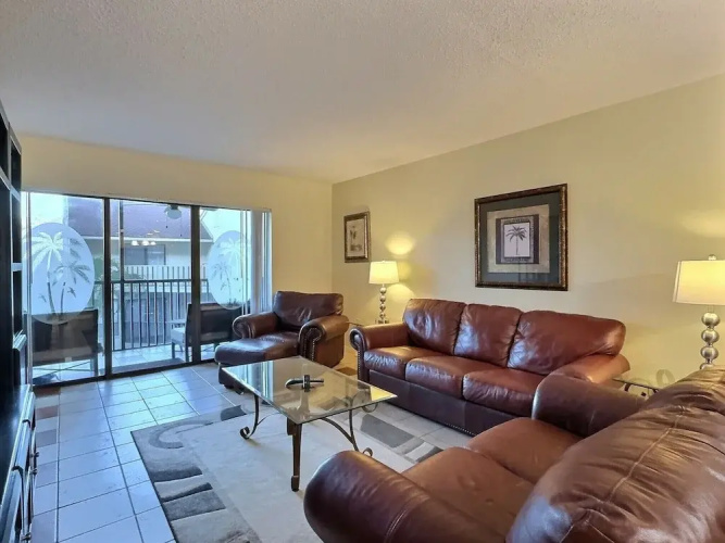 Bay Oaks - E53