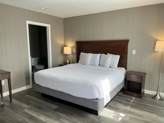 2 Bedrooms Suite