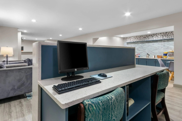 Days Inn by Wyndham Enterprise