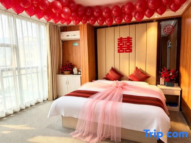 Standard Double room with river view