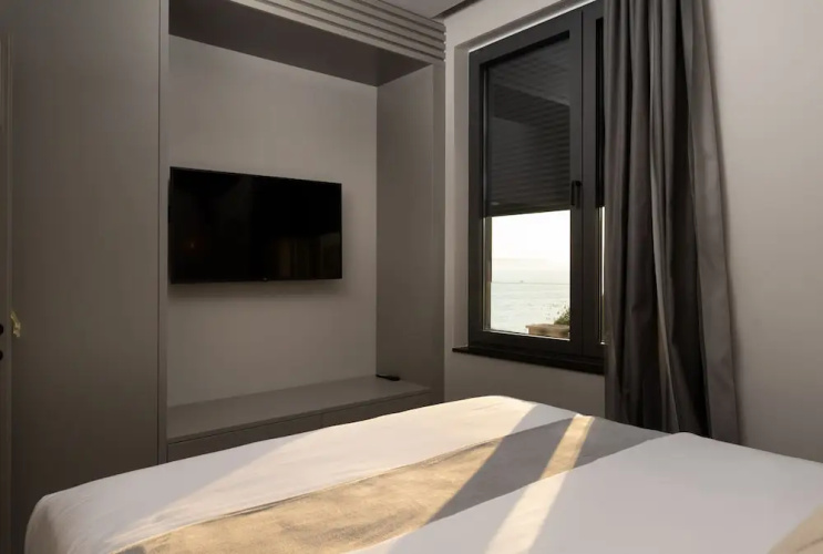 La Vista Suites
