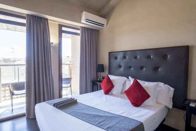 Standard Double room with balcony