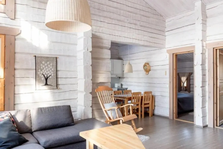 3 Bedrooms Cottage