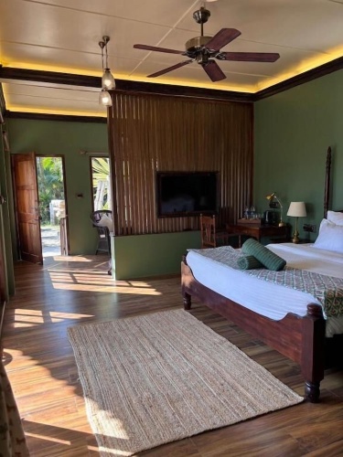 Premium Double Suite with balcony