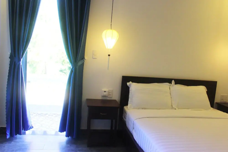 Hoang Y Homestay