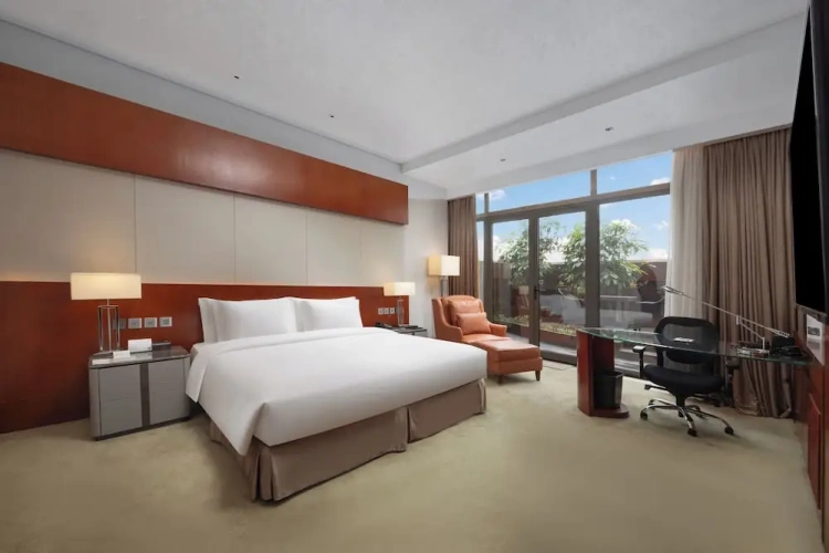 Deluxe Double Suite
