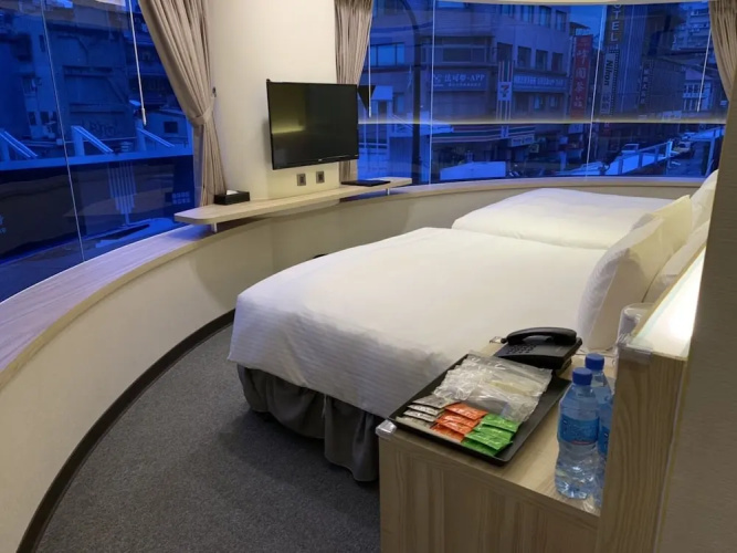 Airport Express Hotel