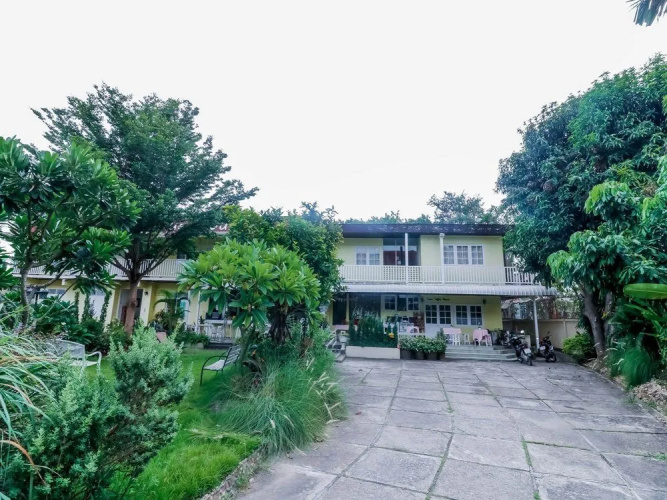 Manyi Boutique House