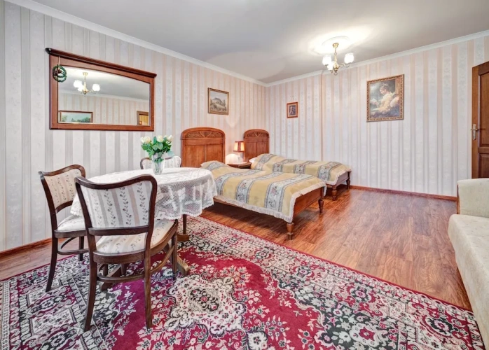 Standard Triple room