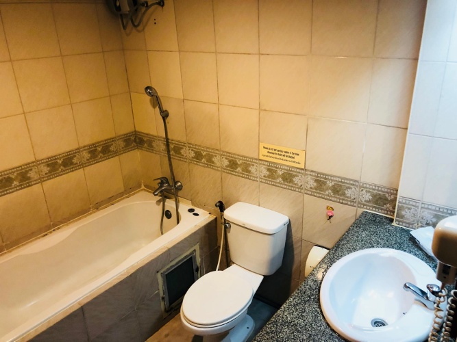 Standard Triple room